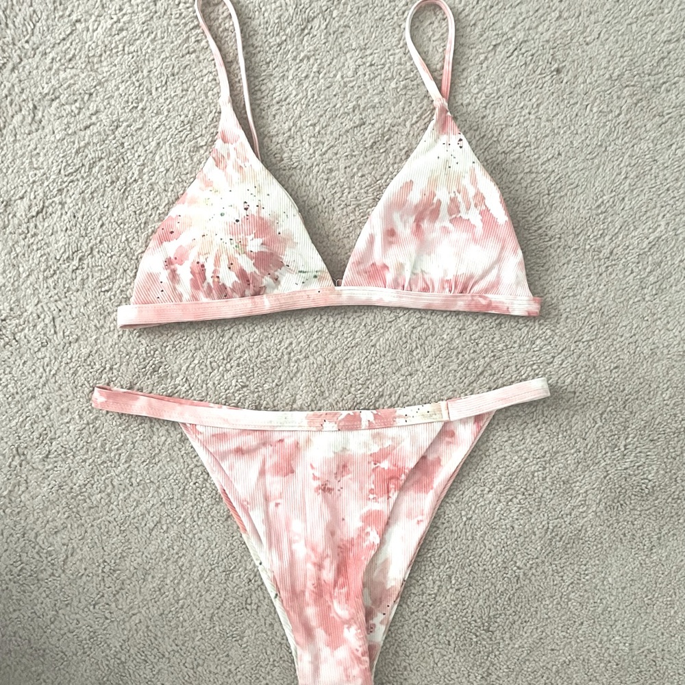 Zaful Pink & White Bikini Set - Picture 2 of 4